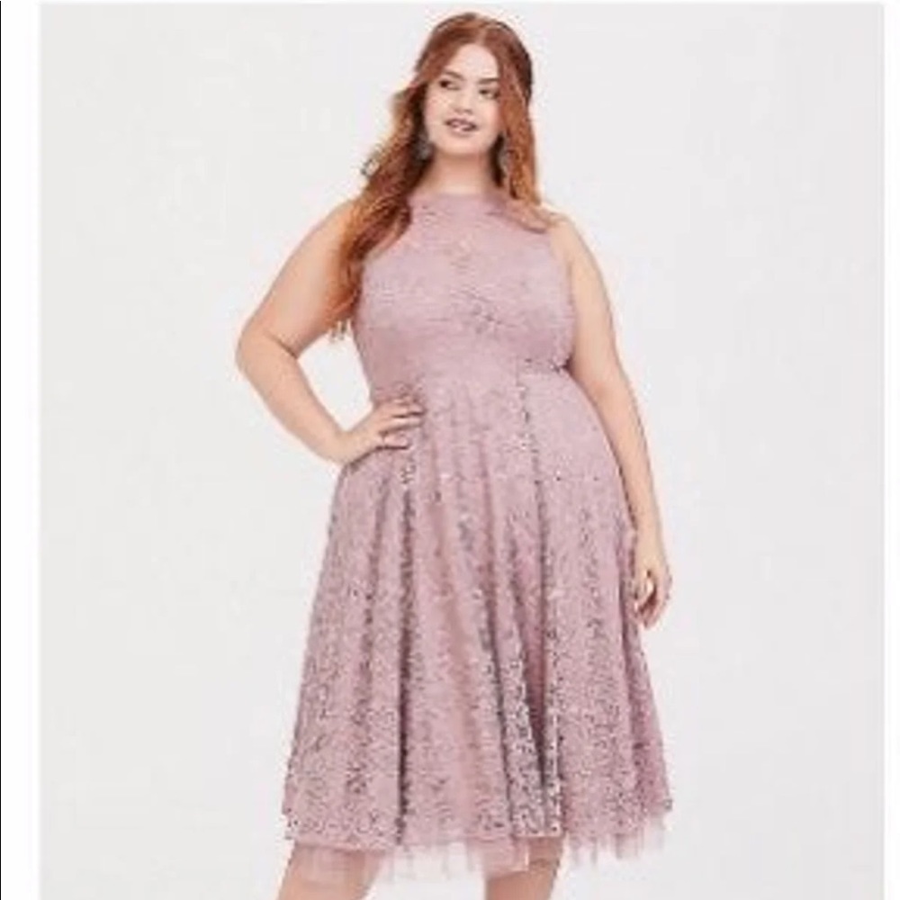 Special occasion mauve pink midi dress